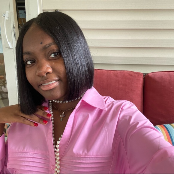 Long sleeve button down - Picture 2 of 2